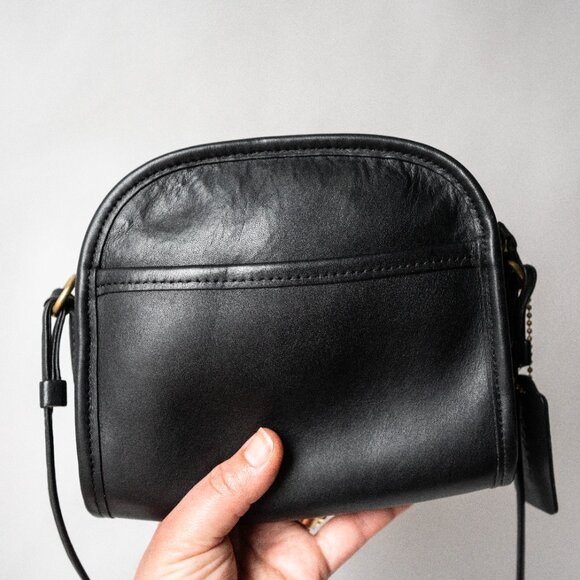 Vintage Coach Abbie Crossbody Bag in Glove-Tanned Black Leather - Picture 4 of 11